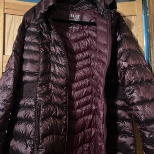 a.n.a Women's Puffer Jacket - Deep Burgundy